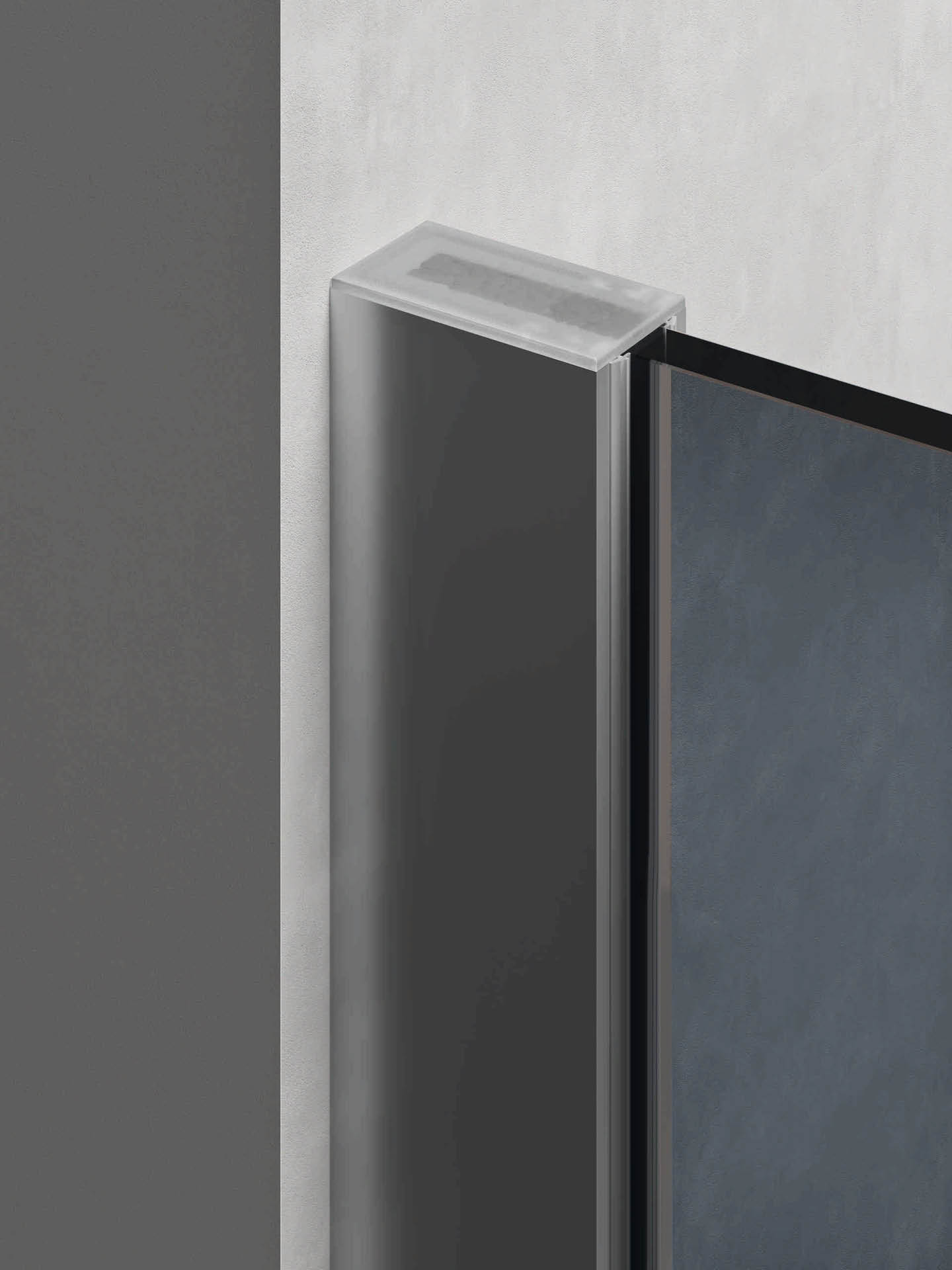 BOBOX A_dettaglio4 Vetro inserito a pressione su profilo a muro