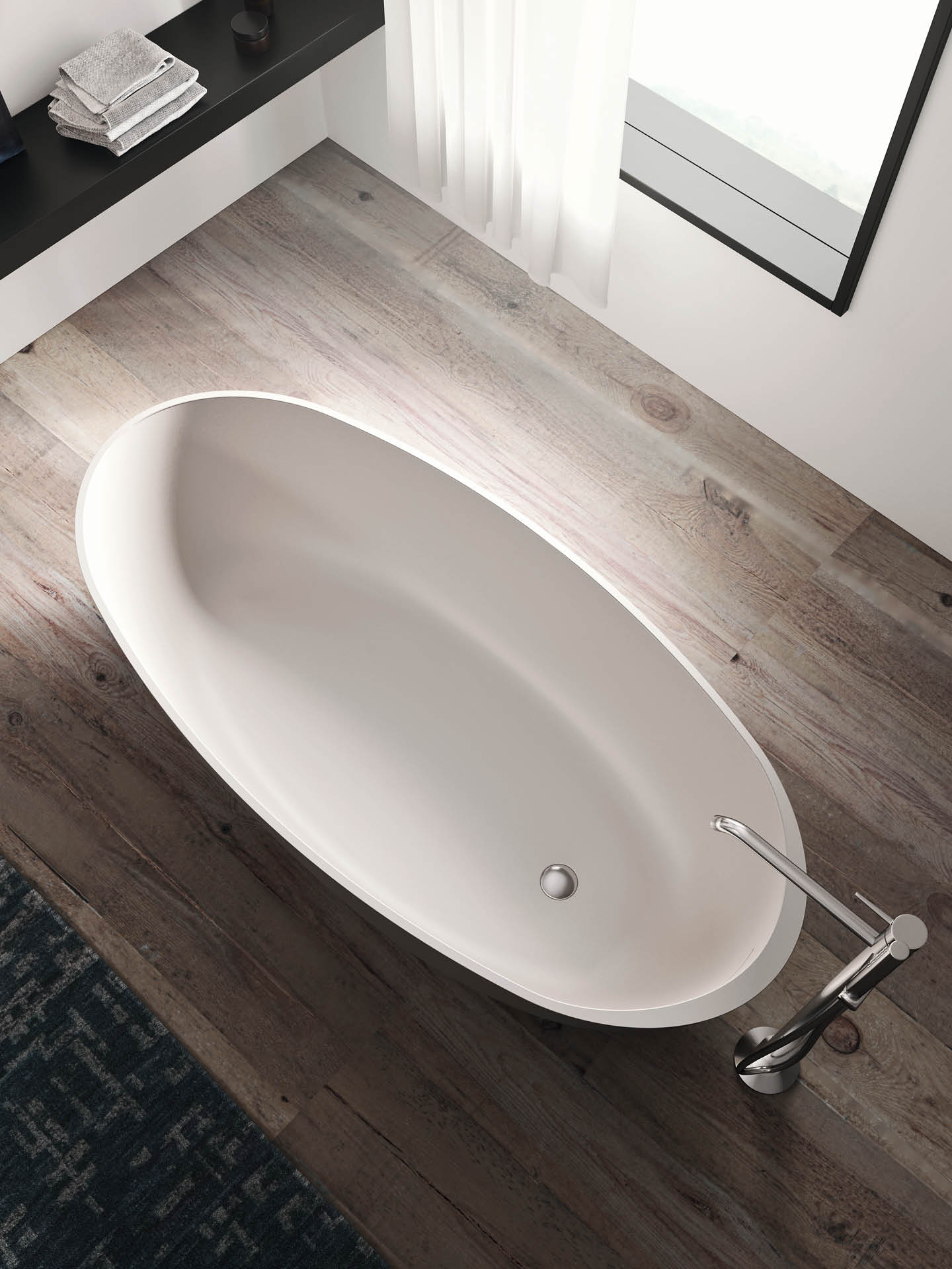 Vista dall'alto di Vinca vasca da bagno freestanding ovale e capiente