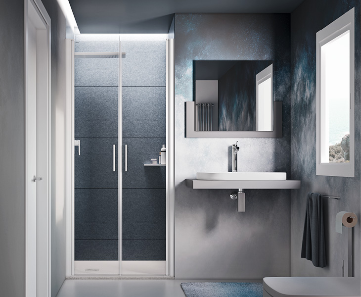 Enclosed shower enclosure in confined spaces with saloon doors